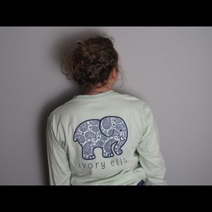 Pastel green ivory ella sleeved elephant top